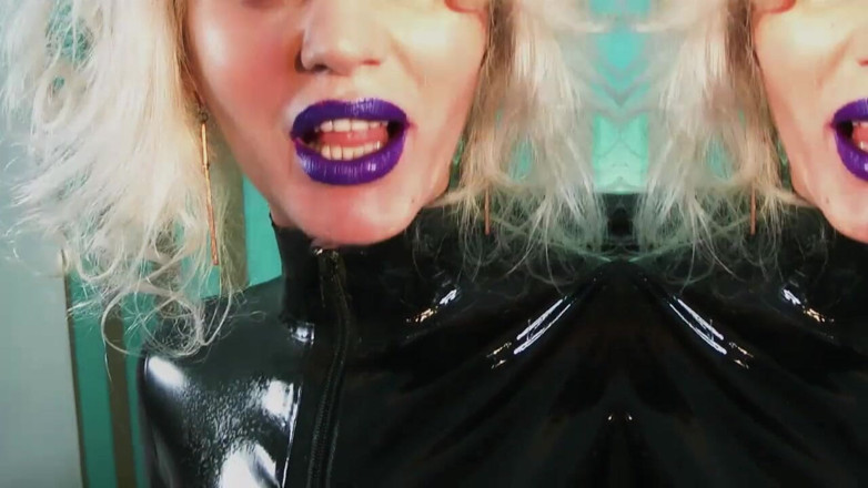 Goddess Celine: The devil 's kiss