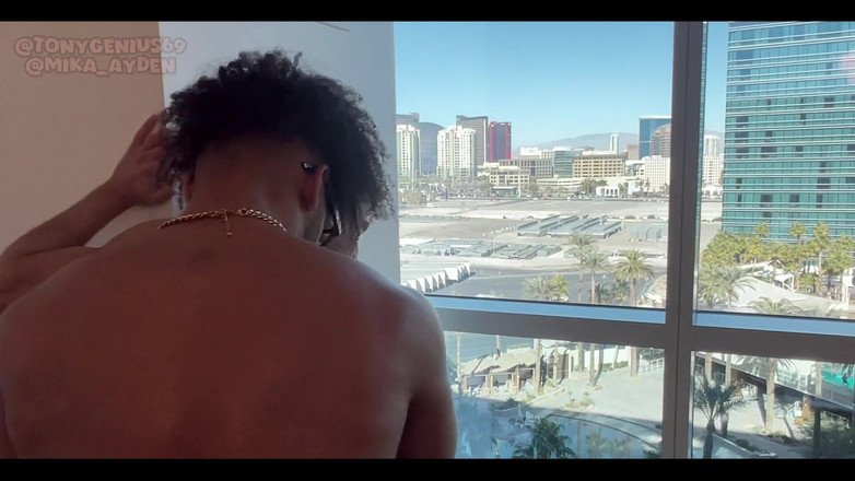 Tony Genius: Секс-запис Ейдена та Абеттінг Міки Ейден