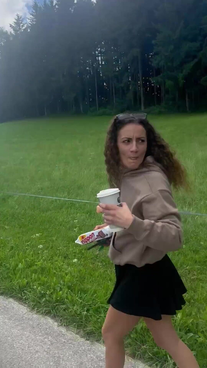 Yellow Juice: Wetten, Dass … Piss Challenge
