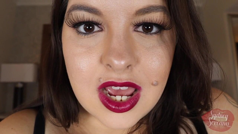 Sydney screams fetish: Awek Giantess yang lapar bermain dengan makanannya
