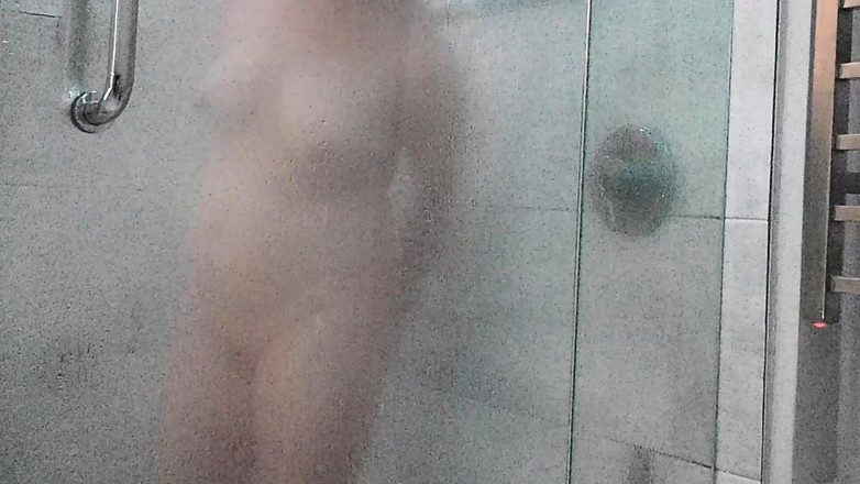 Erin and Andy: A cena do chuveiro com a enteada asiática Erin Luvin...