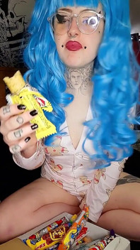 Mangiare dolci giapponesi