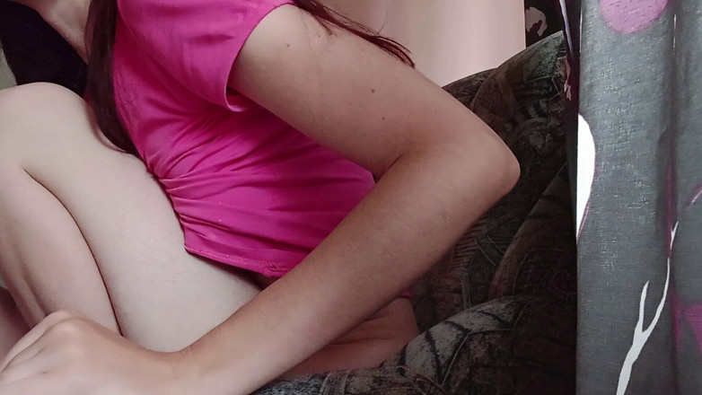 BW_Dolphin: Werd het thuiswerken beu en begon te neuken.