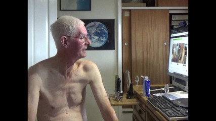 bigears: Отличный оргазм в последней паутине - шоу крупным планом