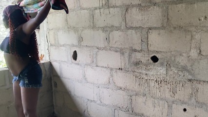 Pretty Pussy Studio: 내 전 여친과 미완성 건물에서 나를 놀라게 해줘