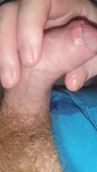 Chlupatý táta medvěd v kalhotkách Edging s několika orgasmy