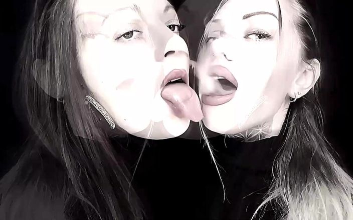 Goddess Misha Goldy: Polibky, které konzumují