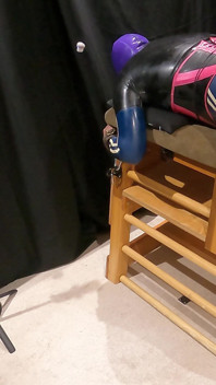 Begränsad latex får sin första inverkan