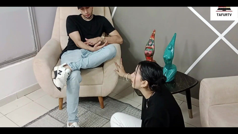 Franck: My Stepsister Asks Me to Teach Her How to Fuck...