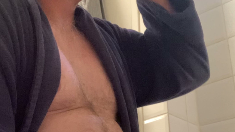 Truridge: 8 Loads Cum Play Cum Eating Cum as Lube