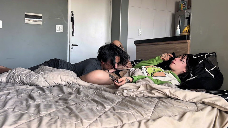 QroZne Studios: Romantické šukání v chladném dni Ft. Amberzinha