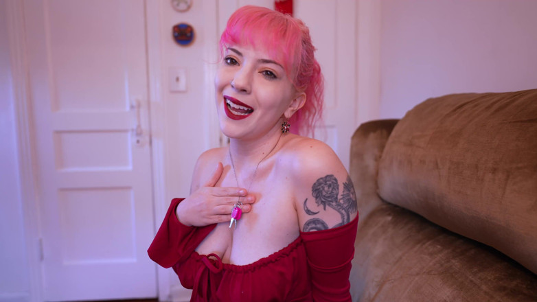 Lil red velvettt: Christmas Cuckolding and Keyholding