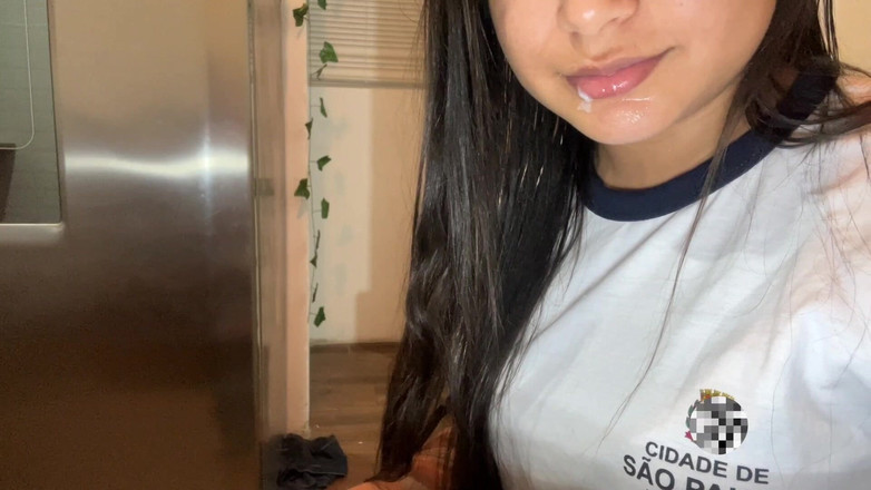 AngelNovinha: शादीशुदा परिपक्व आदमी को चूसने के लिए छात्र ने कॉलेज छोड़ दिया