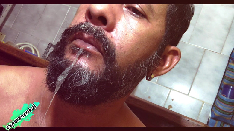 Stink HairyMale: Fumare all'alba