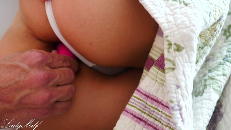 Mommy Sara: Morning Anal