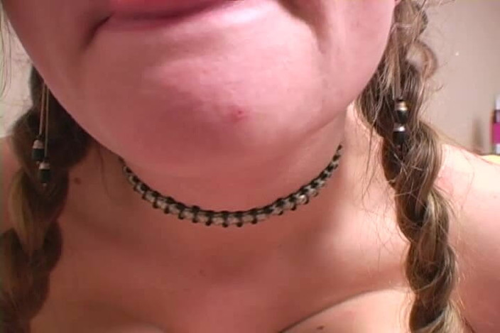 Solo Dream Babes: Solo Dream Babes: Kissy: Tit Licking