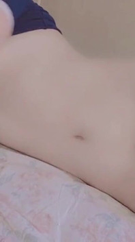 내 자지를 빠는 걸 좋아해
