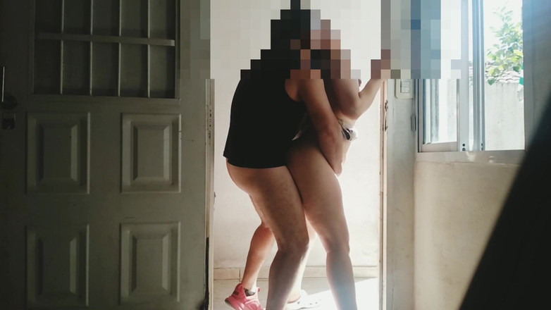 Activecouplearg: Seks di front door