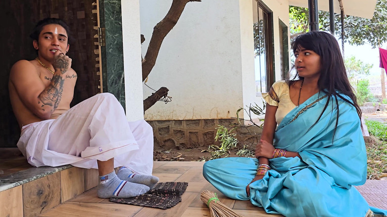 Kamasutra61: नई सफाई करने वाली लड़की ने लड़के के साथ सेक्स किया, उसका लंड मोटा था