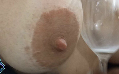 Fabimilf: Vymačkané velké mléčné kozy, zatímco mám orgasmus