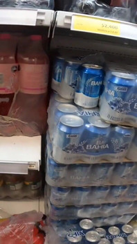 Curvă uite cine dracu am văzut în seara asta la mall a dat fetei latino pula hardcore - Jhodez1