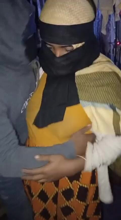 Real Time Enjoy: Pieprzyłem przyrodnią siostrę w pustym domu w zimową noc