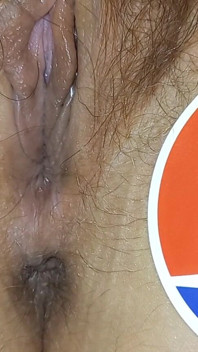Tinder นาอูรู