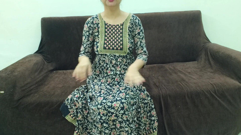 Saarabhabhi6: Indiana Saara ensina meio-irmão vídeo viral audio hindi sara está...