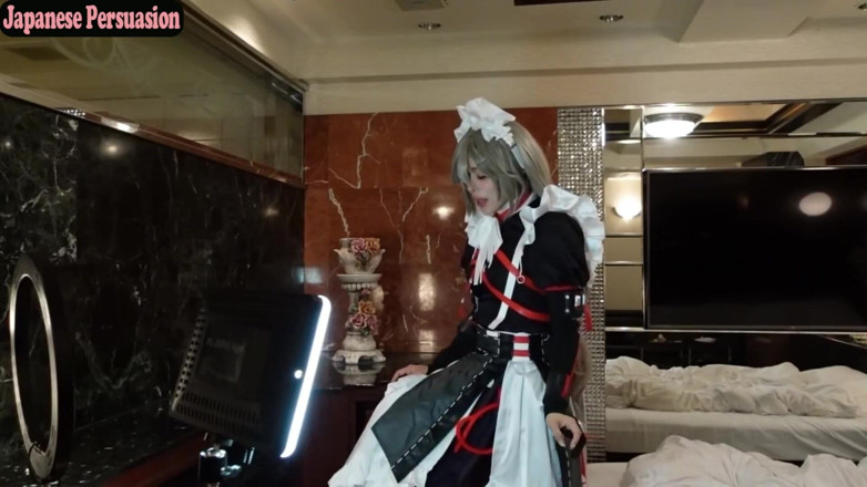 Asian happy ending: Cosplayer with Pure Image Reveals Secret Side, Post-event Mood Turns...