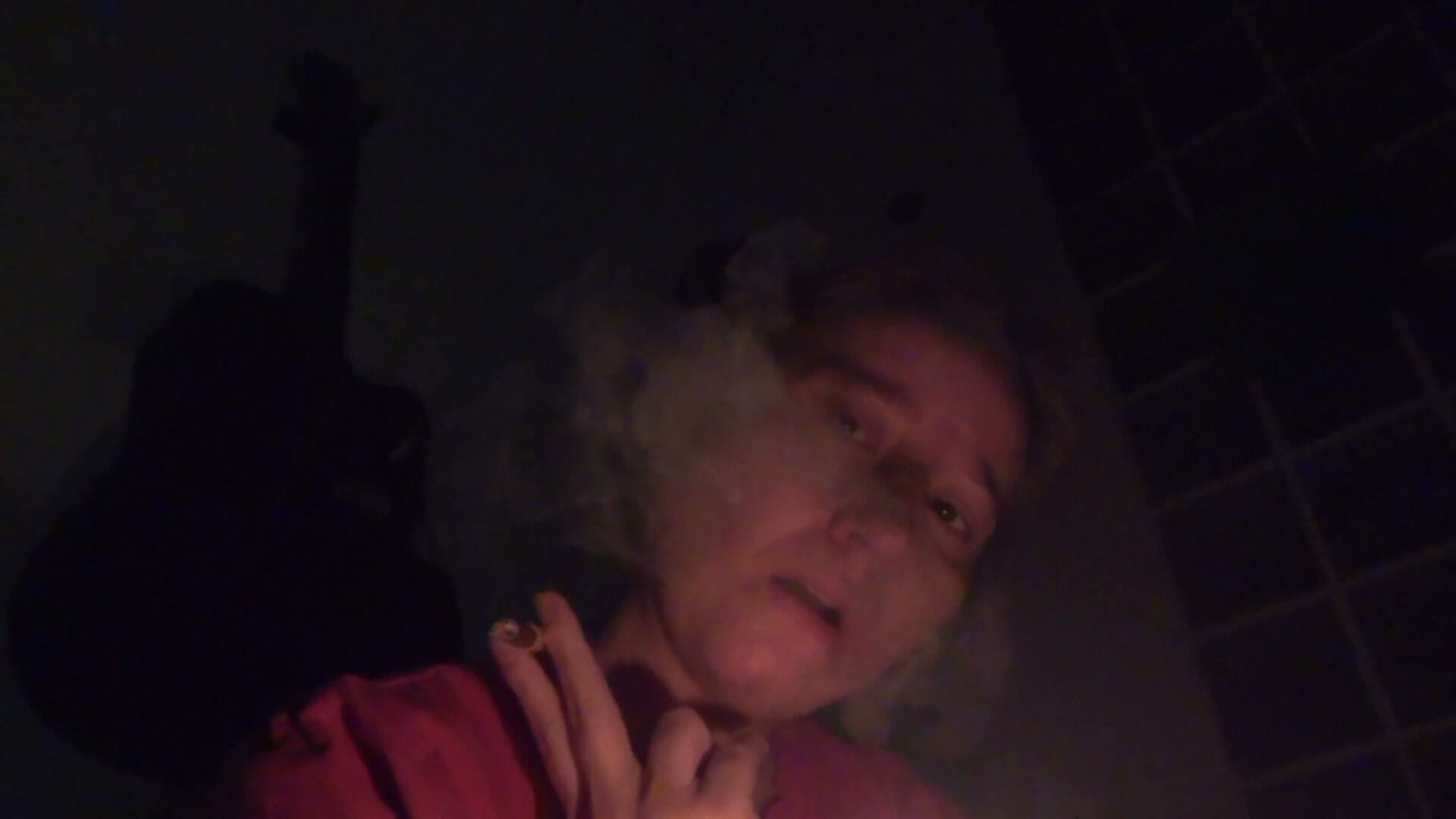 Smoking in the Dark