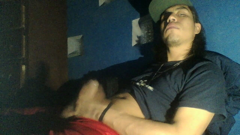 AlexAlejandro13: Super, schau mich jetzt an, wie ich morbide werde, wenn...