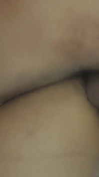 コックは淫乱な娼婦です