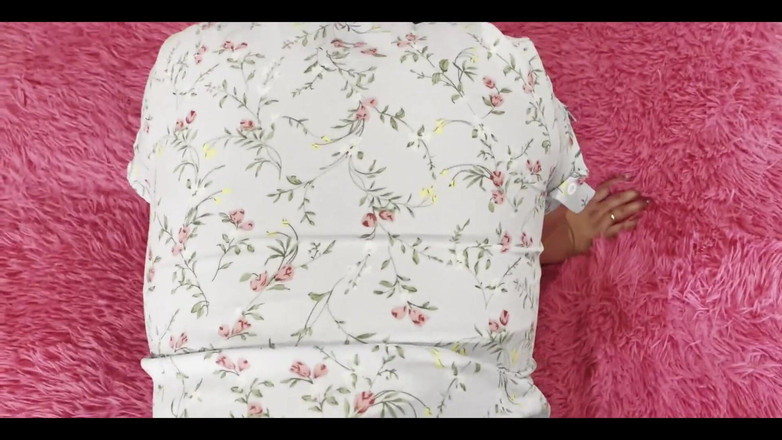 Lux Eva: 남자가 그녀의 안에 사정할 수 있게 해주는 발정난 Zehra