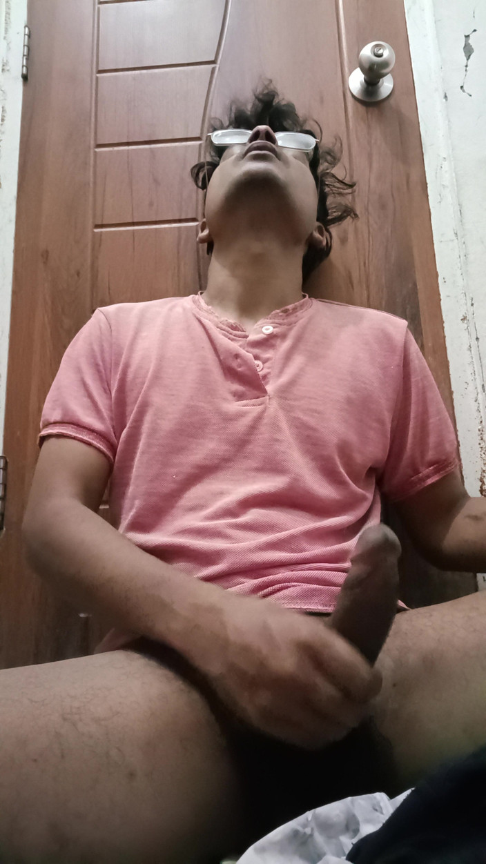 TranquilCulture: 18letý chlapec bláznivě šuká a masturbuje