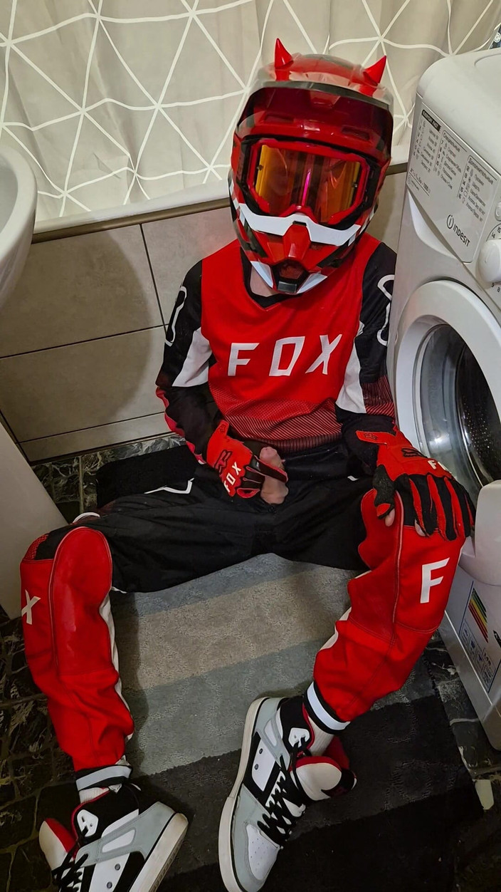 Sneakersmax98: Dobré místo pro mokrou výbavu