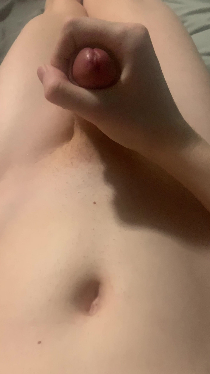 Brashen: Roodharige femboy tiener komt hard klaar nadat ze de hele...