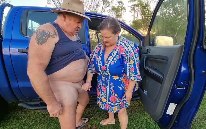 WeAreFukBunnies: Lets Drive to the Park and Fuck