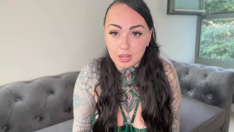 Miss Valentina: Fantasía extrema