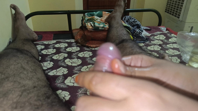 Pushpa studio: Hospodyňka šuká v kuchyni