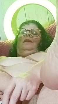 Get on Top of Stepdaddy Princess N Squirt on My Cock