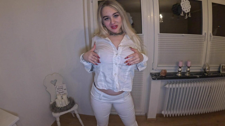 Beverly peach: I Penetrate My Pussy in Your Clothes!