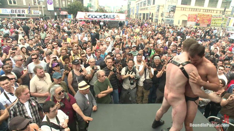 Bound in public: Sexy Stud Cameron Kincade - the Folsom Street Whore