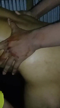 Ich habe meine freundin im badezimmer gefickt