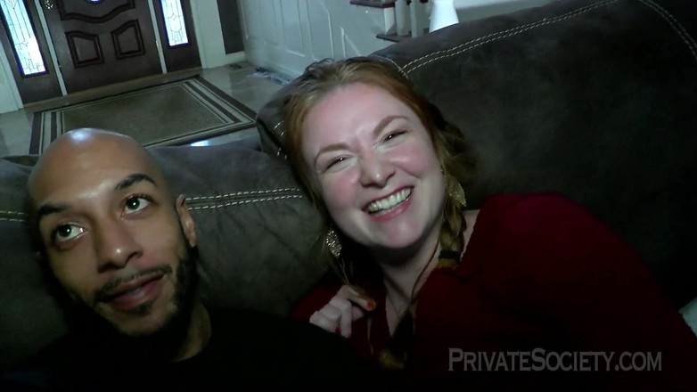 Private Society: Ihr erster schwarzer arschfick