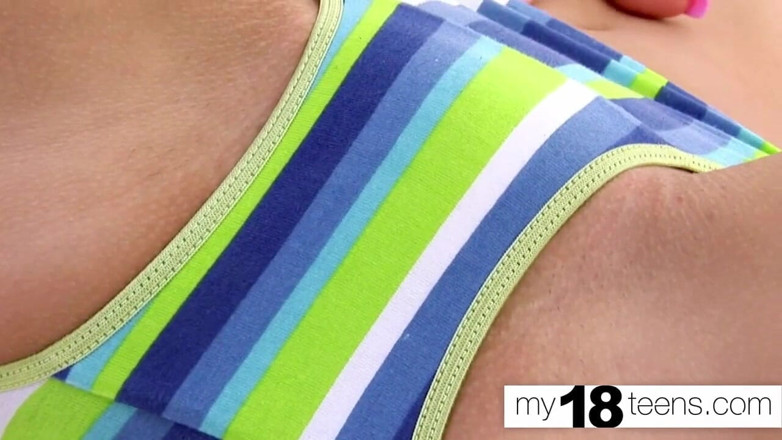My 18 Teens: MY18TEENS - セクシーな赤ん坊官能的なジャークオフ膣 - 女性のオーガズム