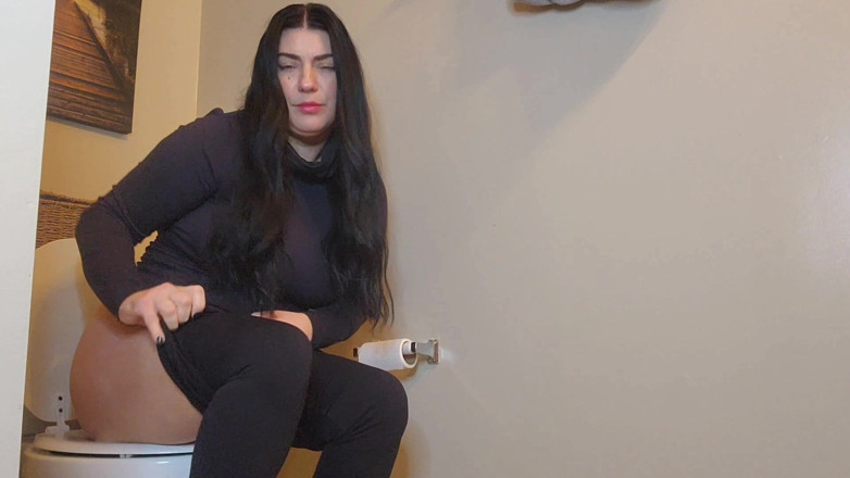 Julia Ryan: Gassy