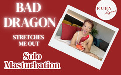 Ruby Lynne: Bad Dragon se protahuje a roztahuje kundičku GILF
