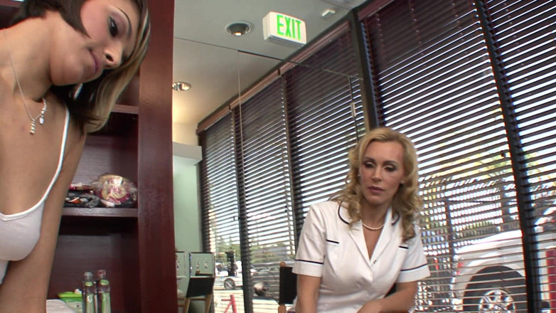 Horny Masseuse: Hot blonde masseur knows how to handle her sexy clients...