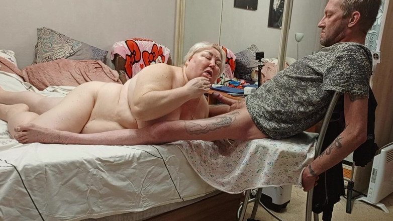 Zona901: 隣人の口に精液をつけたディープフェラチオ