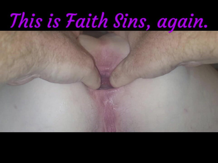 FaithSinsforyou: Sledujte, jak sir Tom objedná Faith Sins, aby mu sála...